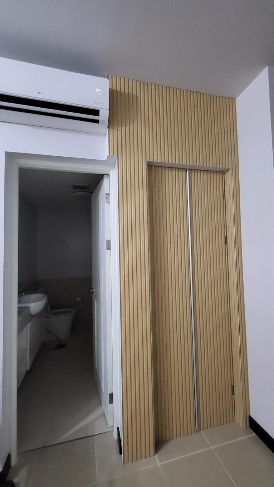 The Atherton- Spacious Modern Condo Unit In Paranaque Near The Airport, Makati, Bgc And Highways Paranaque City Exterior photo