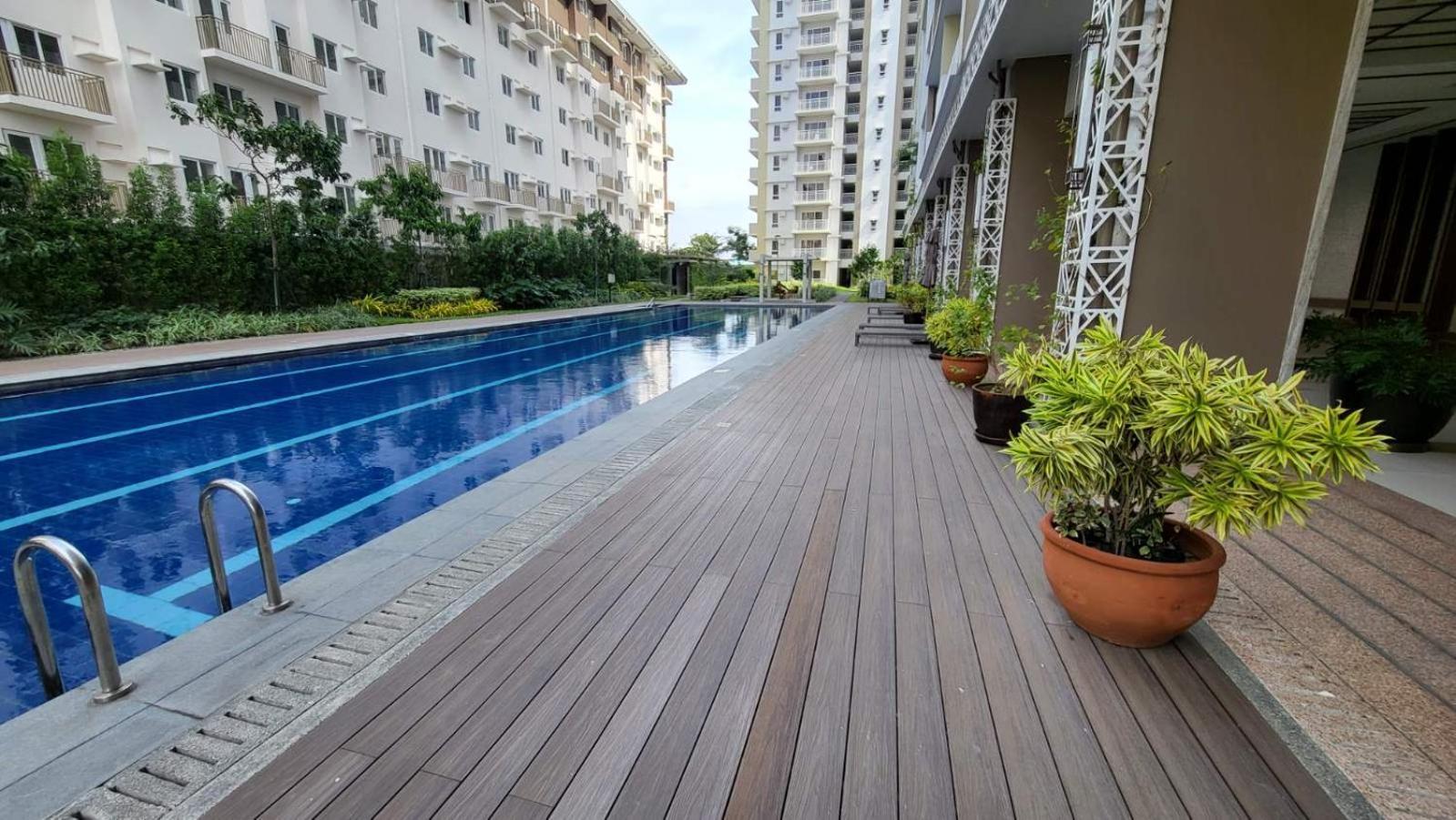 The Atherton- Spacious Modern Condo Unit In Paranaque Near The Airport, Makati, Bgc And Highways Paranaque City Exterior photo