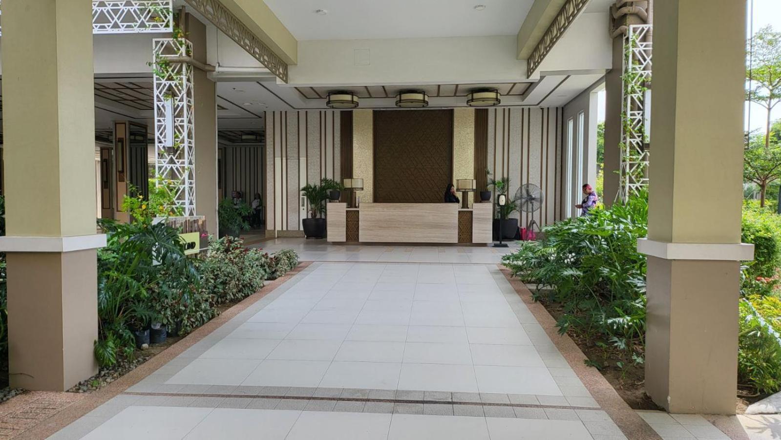 The Atherton- Spacious Modern Condo Unit In Paranaque Near The Airport, Makati, Bgc And Highways Paranaque City Exterior photo